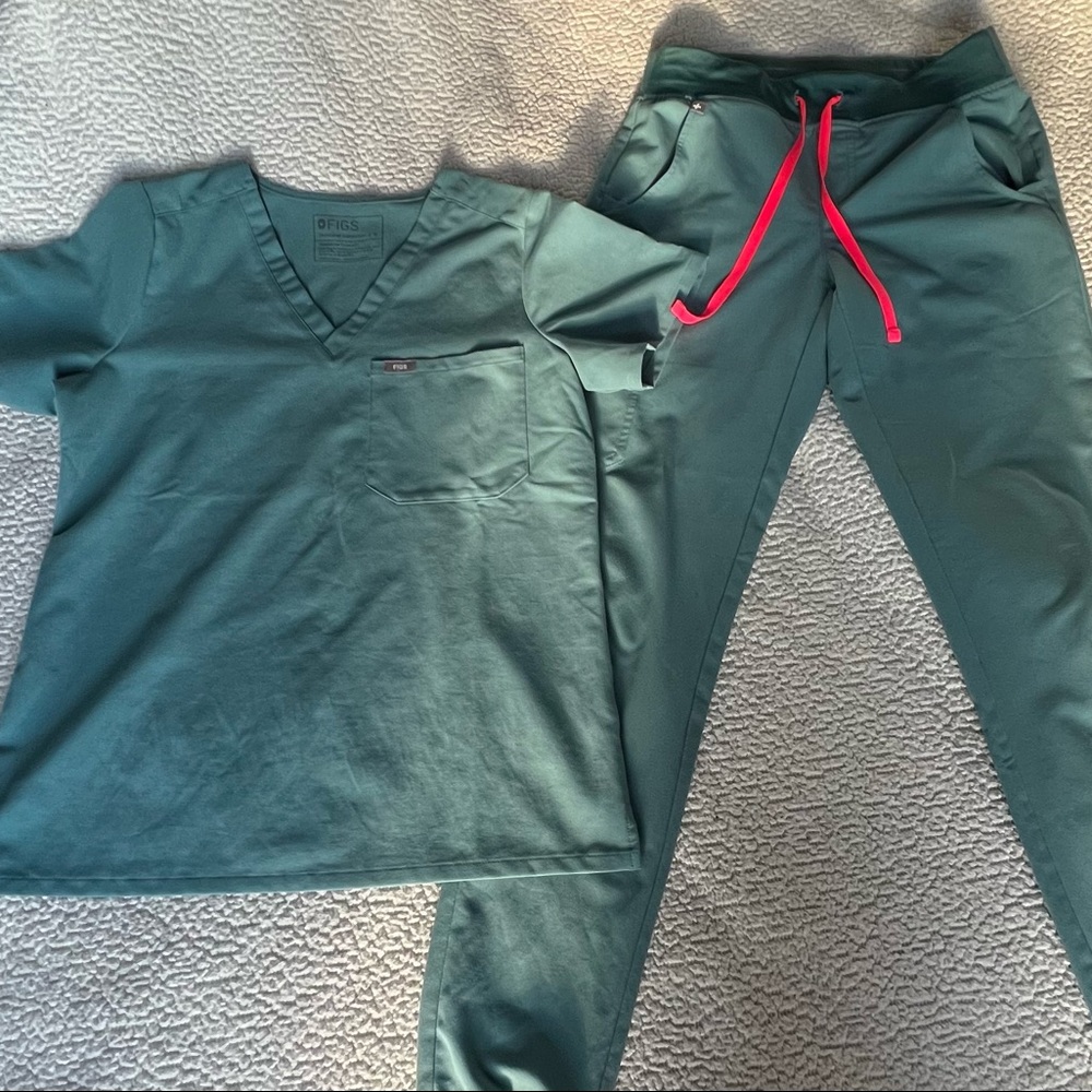 Limited Edition Figs Scrubs Hydrogreen